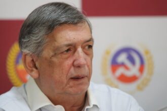 Partido Comunista de Chile condena derrocamiento de Assad por coalición islamista