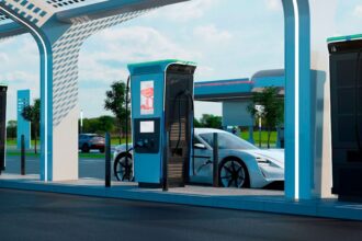 ABB lanza su cargador ultrarrápido TERRA 360 kW en Chile