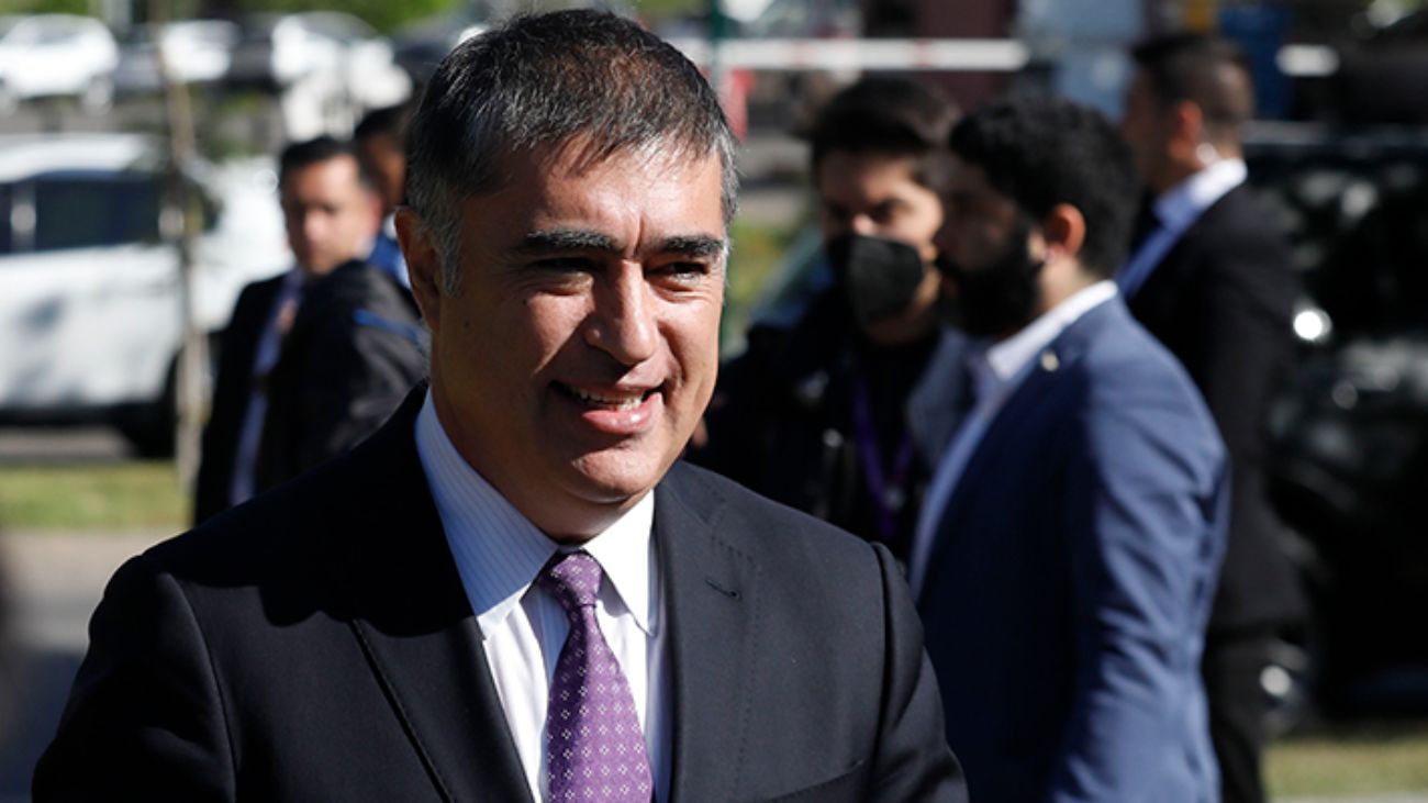 Mario Desbordes respalda posible candidatura presidencial de Evelyn Matthei