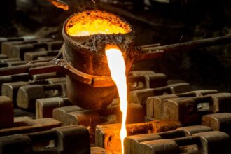 Impacto en los mercados: Precios de metales caen tras aumento de solicitudes de subsidio por desempleo en EE.UU