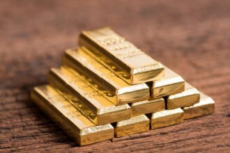 Perspectivas de desaceleración en el crecimiento del oro para 2025 según el Consejo Mundial del Oro