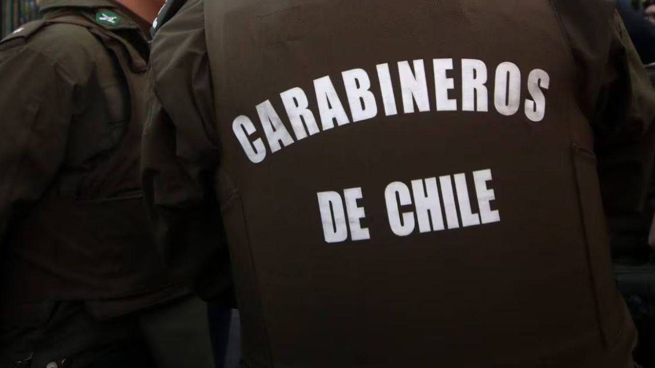 Detienen a funcionario de Carabineros por almacenar material pornográfico infantil Detienen a funcionario de Carabineros por almacenar material pornográfico infantil