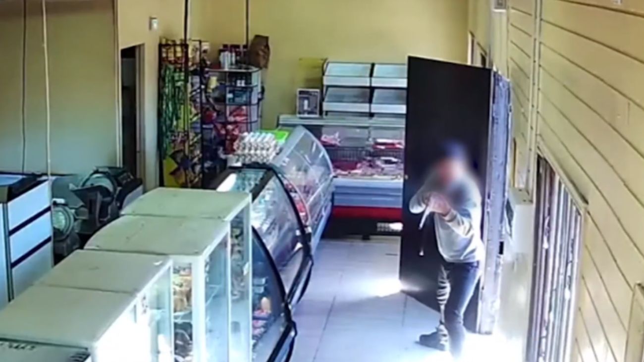 Detienen a adolescentes por asesinato en panadería de Valdivia: detalles impactantes Detienen a adolescentes por asesinato en panadería de Valdivia: detalles impactantes
