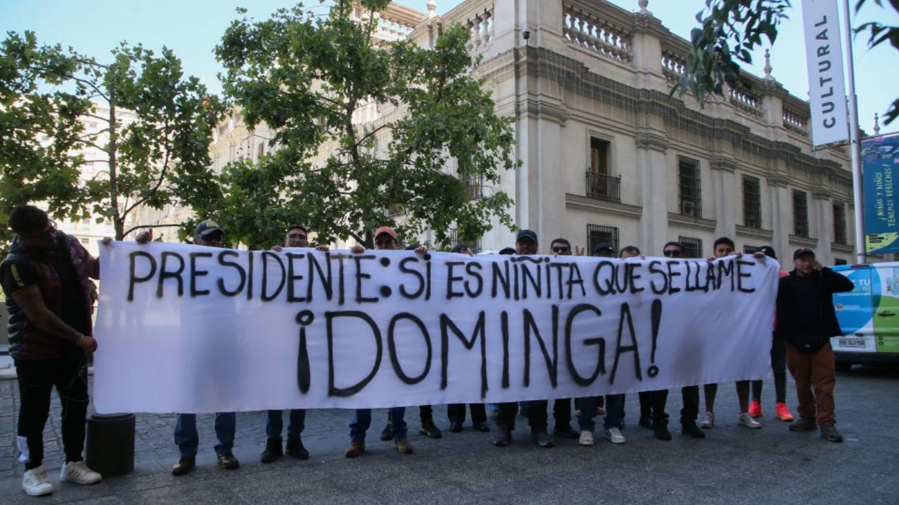 Polémica en torno a proyecto Dominga: pescadores entregan carta a presidente Boric