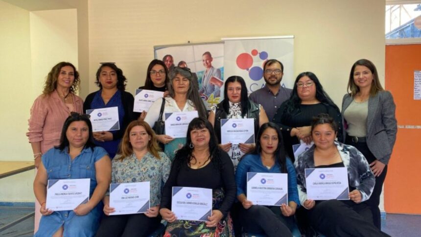 Ceremonia de cierre de exitoso curso de enfermería en Paipote