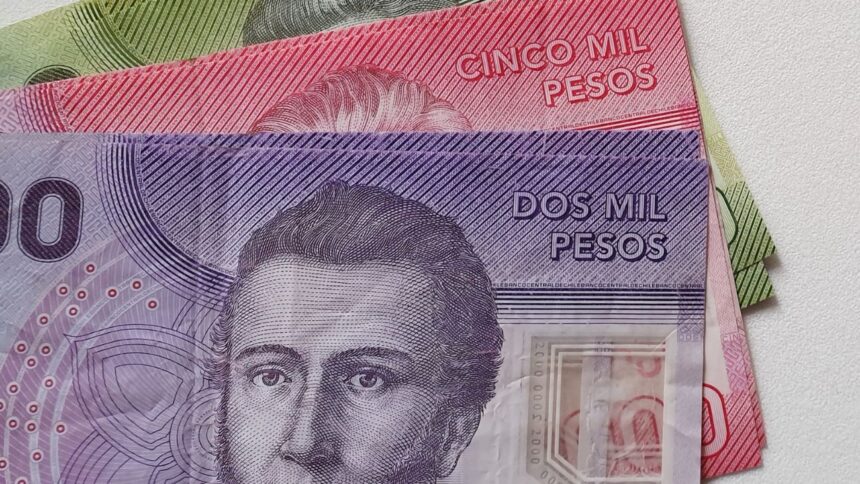 Sueldo mínimo en Chile se ajustará a $506.500 en 2025