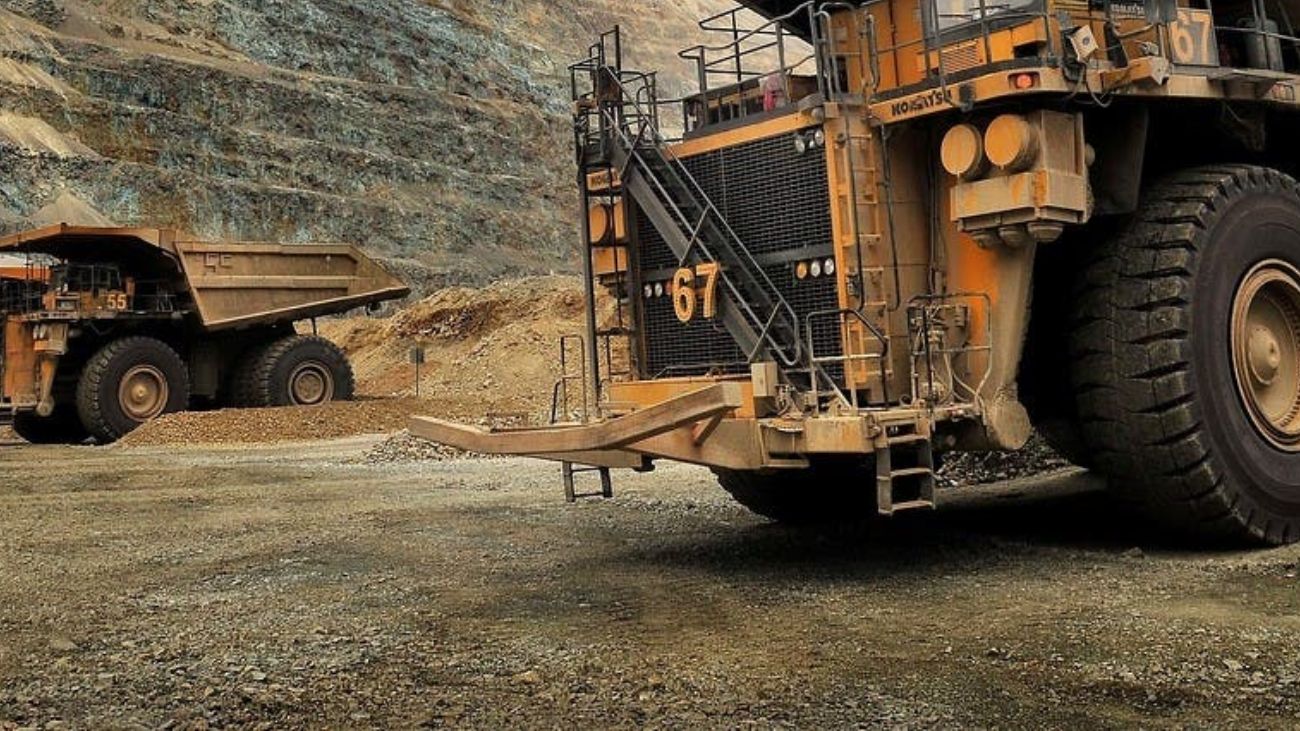 Codelco convoca a empresas para participar en licitación de obras iniciales de la División El Salvador en Chile Codelco convoca a empresas para participar en licitación de obras iniciales de la División El Salvador en Chile