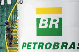 Petrobras firma acuerdo de 16.500 millones de reales para nuevos buques de apoyo en alta mar