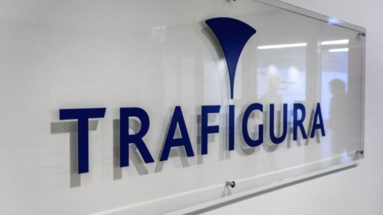 Trafigura Group sufre fuerte caída en ganancias por pérdidas de $1.1 mil millones en Mongolia Trafigura Group sufre fuerte caída en ganancias por pérdidas de $1.1 mil millones en Mongolia