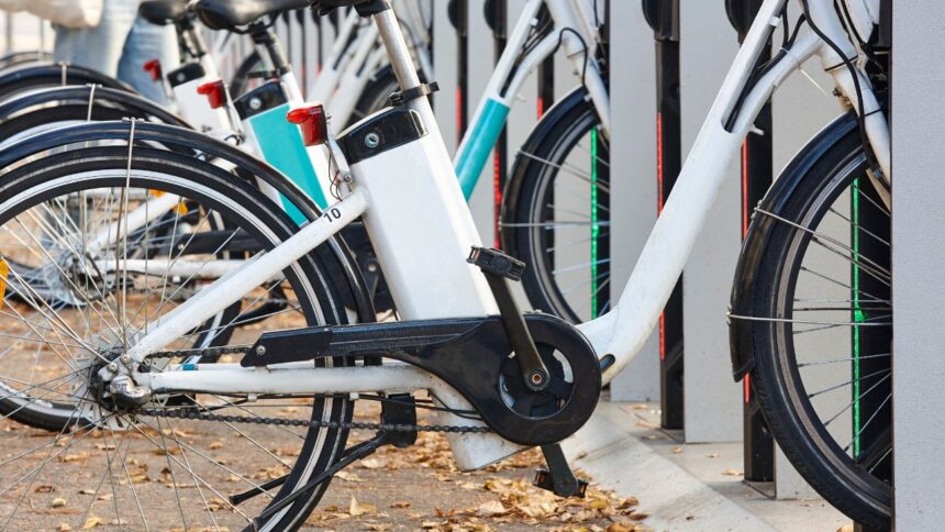 Madrid amplía su red de bicicletas eléctricas para promover la movilidad sostenible