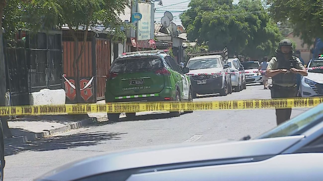 Hombre fallece baleado en minimarket de Cerro Navia, Región Metropolitana Hombre fallece baleado en minimarket de Cerro Navia, Región Metropolitana
