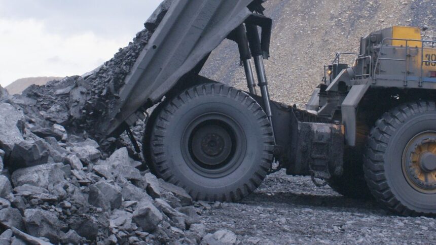 Producción récord de 428 millones de toneladas de carbón en China