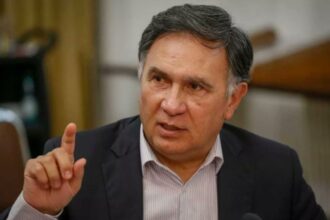 Diputado Mellado acusado de conducción vulgar en caso Monsalve: reacciones y próximos pasos.