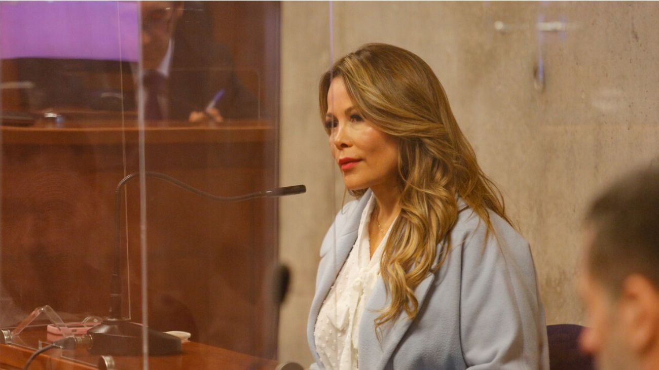 Defensa de Cathy Barriga recusa a juez y genera polémica