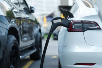 Recomendaciones para la integración de vehículos eléctricos en el sistema eléctrico chileno, según estudio del Ministerio de Energía