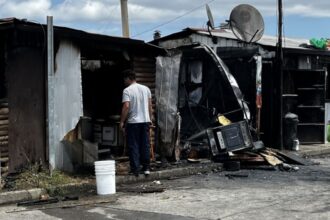 Incendio en campamento de Valdivia deja siete personas damnificadas