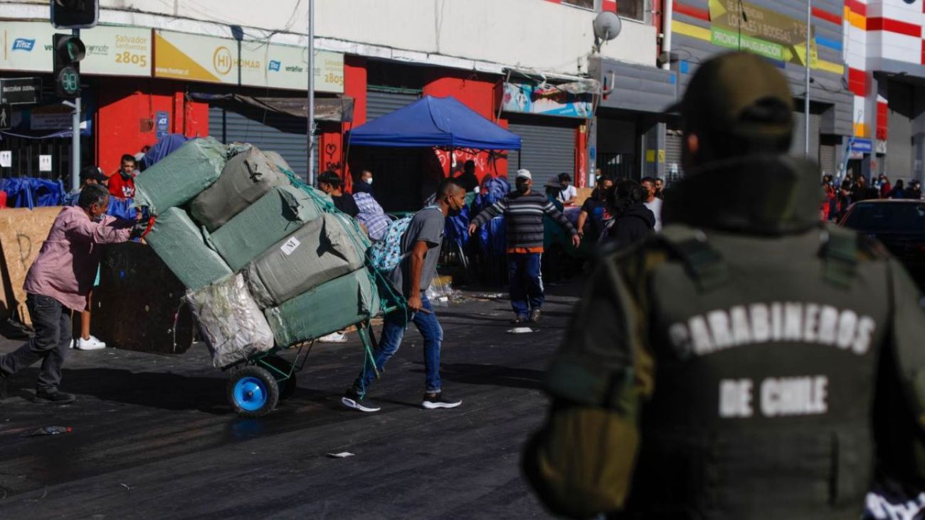 Incautación en Barrio Meiggs: Decomiso de mercancía falsificada e ilegal Incautación en Barrio Meiggs: Decomiso de mercancía falsificada e ilegal