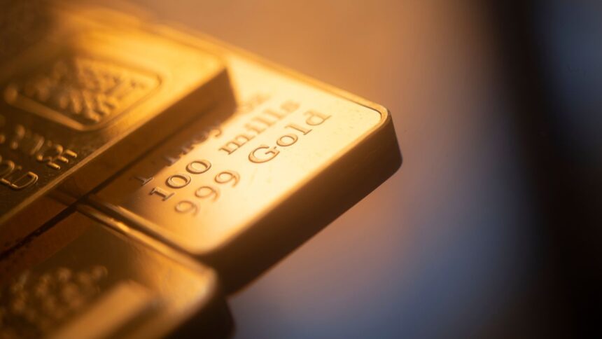 Aumento récord en importaciones de oro provoca déficit comercial en India