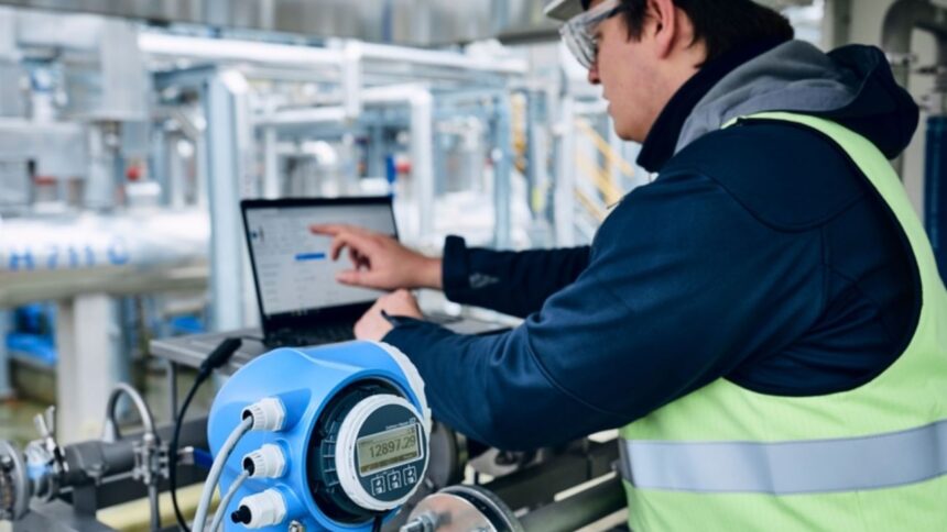 Endress+Hauser busca mejorar la eficiencia en la industria del petróleo y gas