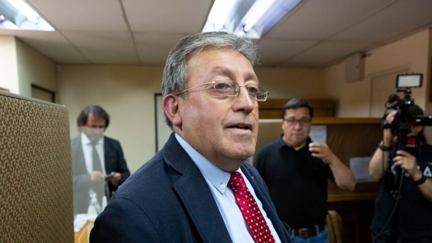 Querella contra exalcalde de Puerto Montt por fraude y soborno