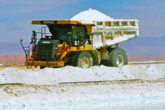 Chile otorgará licencia de operación de litio a Enami antes de fin de año