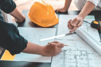 Ingeniero constructor investigado por millonaria estafa en Temuco: detalles impactantes