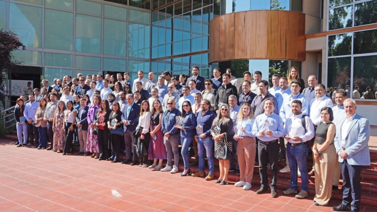 Generación de oportunidades laborales para comunidades locales con programa de Codelco Andina
