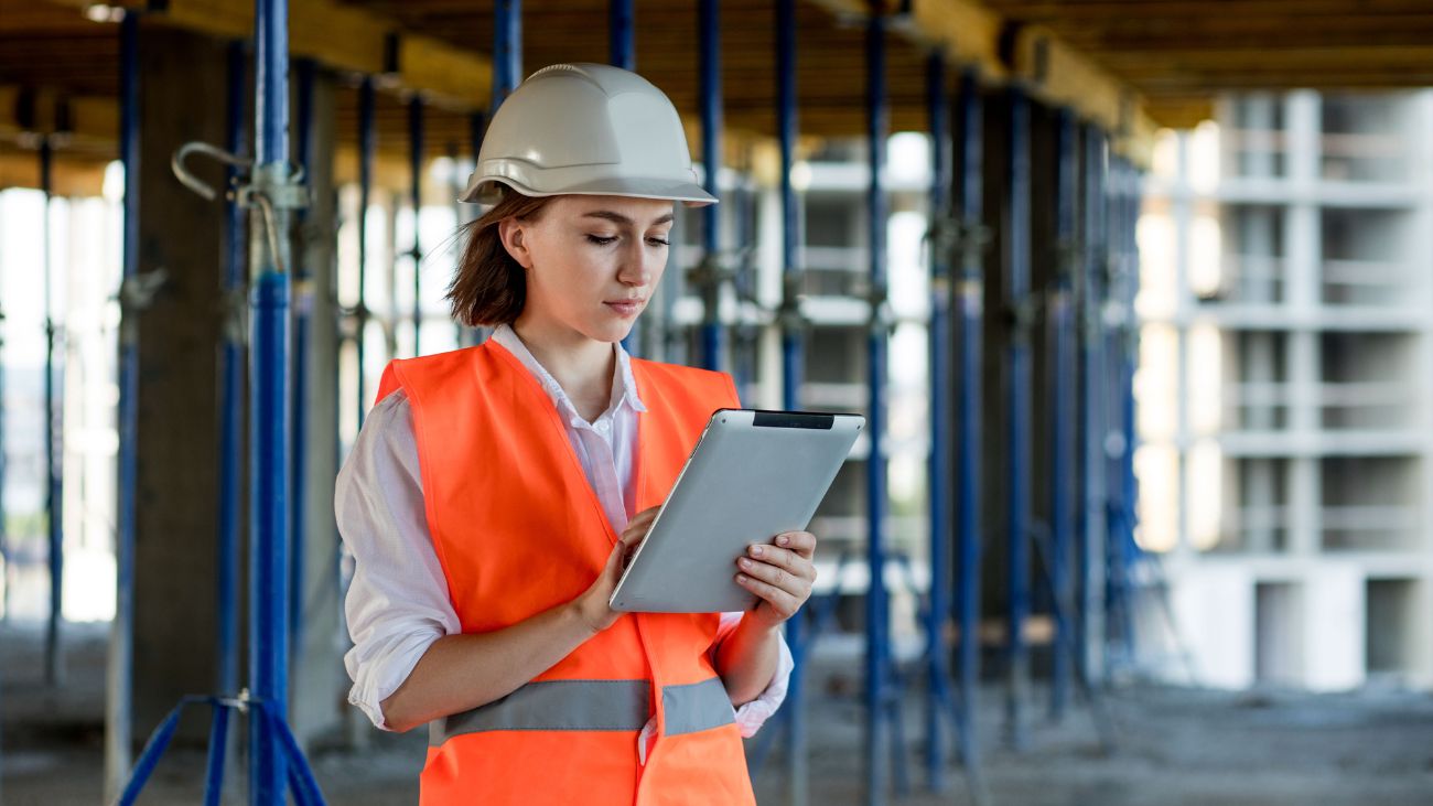 Programa Más Mujeres Científicas: 2.836 cupos exclusivos en carreras STEM para el 2025