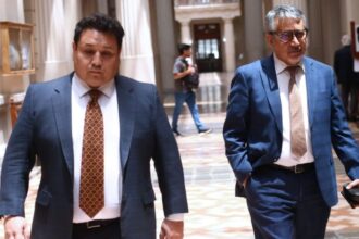 Abogados renuncian defensa de exsubsecretario acusado de violación y abuso sexual