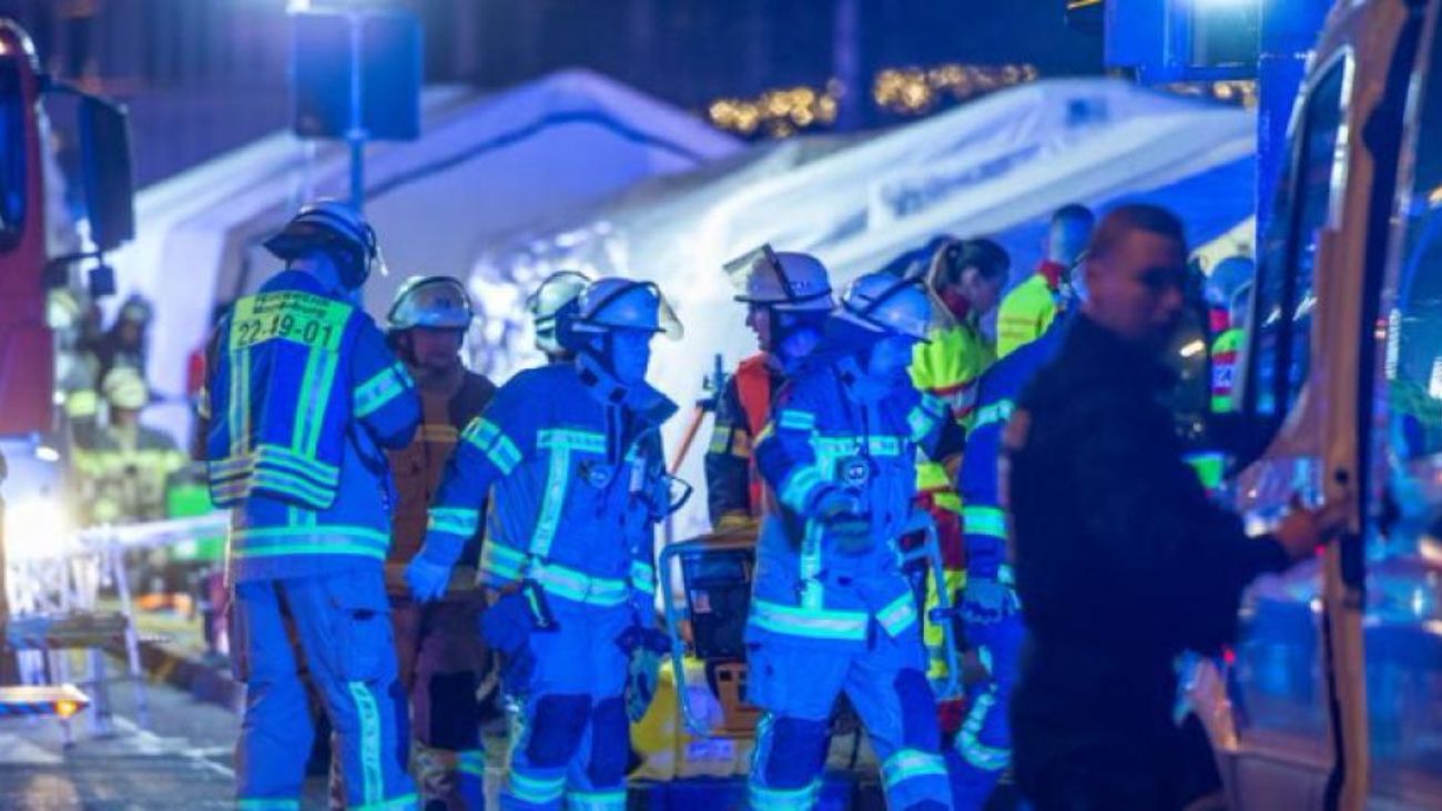 Tragedia en mercado de Navidad: vehículo arrolla multitud en Magdeburgo Tragedia en mercado de Navidad: vehículo arrolla multitud en Magdeburgo