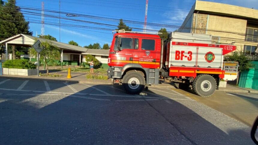 Voluntarios de Bomberos detenidos por robo de agua en Los Ángeles