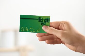 Protesta en Ñuñoa por gift cards sin fondos en proyecto Eco Egaña