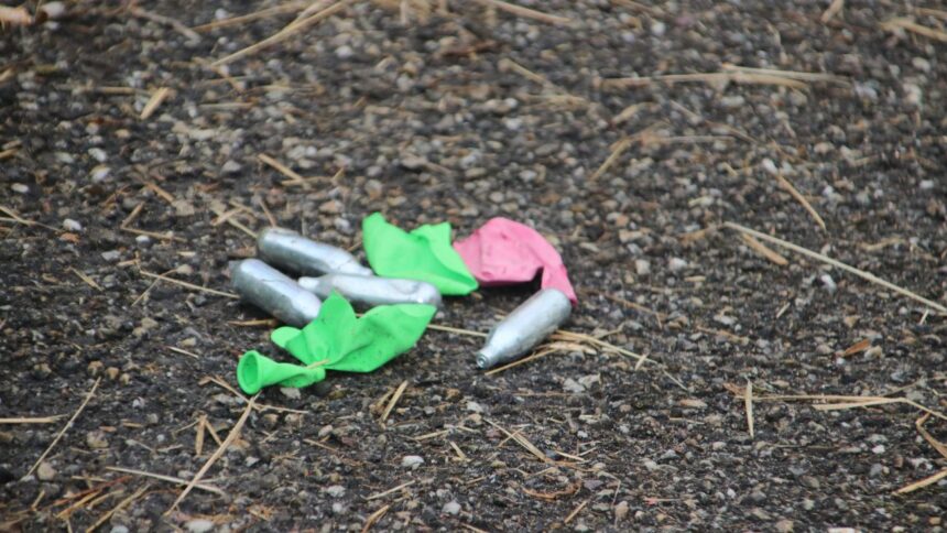 Preocupación por el uso del gas de la risa entre jóvenes