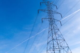 Reasignación de 5 proyectos de transmisión eléctrica en Perú por US$ 66,4 millones