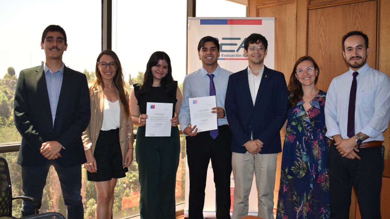 Fortaleciendo el conocimiento en Derecho Ambiental con pasantías universitarias Fortaleciendo el conocimiento en Derecho Ambiental con pasantías universitarias