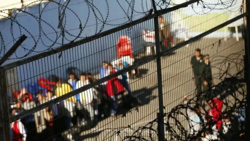 Aumenta preocupación por homicidios en cárceles chilenas: director de Gendarmería aclara situación