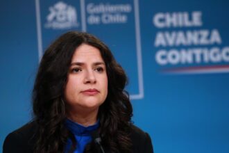 Ministra responde a críticas por retraso en proyecto de aborto