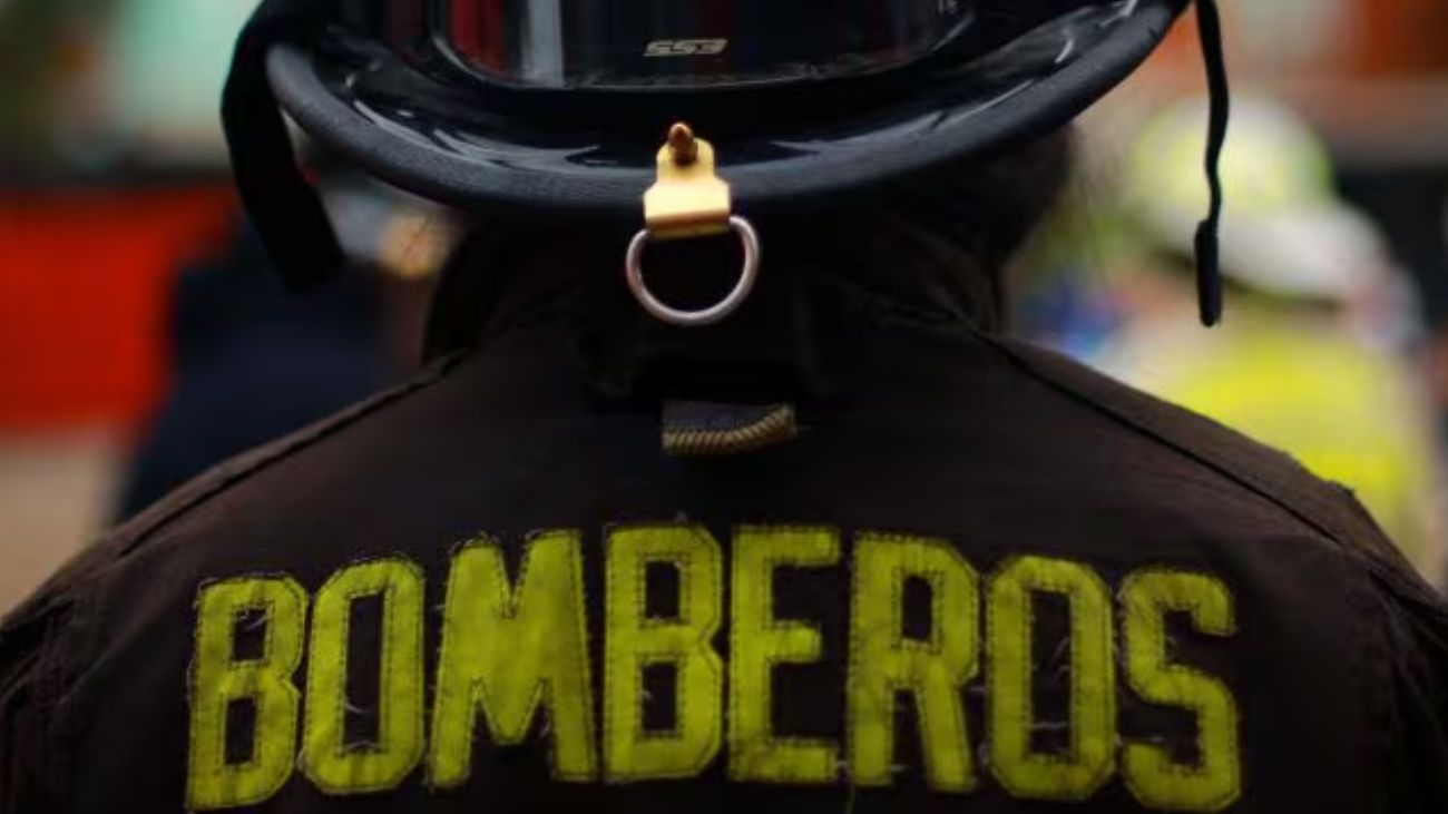 Mujer muere calcinada en incendio en Estación Central: Investigación en curso Mujer muere calcinada en incendio en Estación Central: Investigación en curso