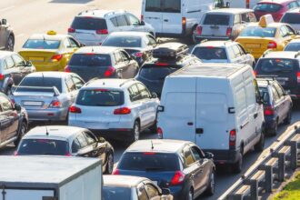 Medidas de tráfico para Año Nuevo: ¡Peaje a Luca y más rebajas!