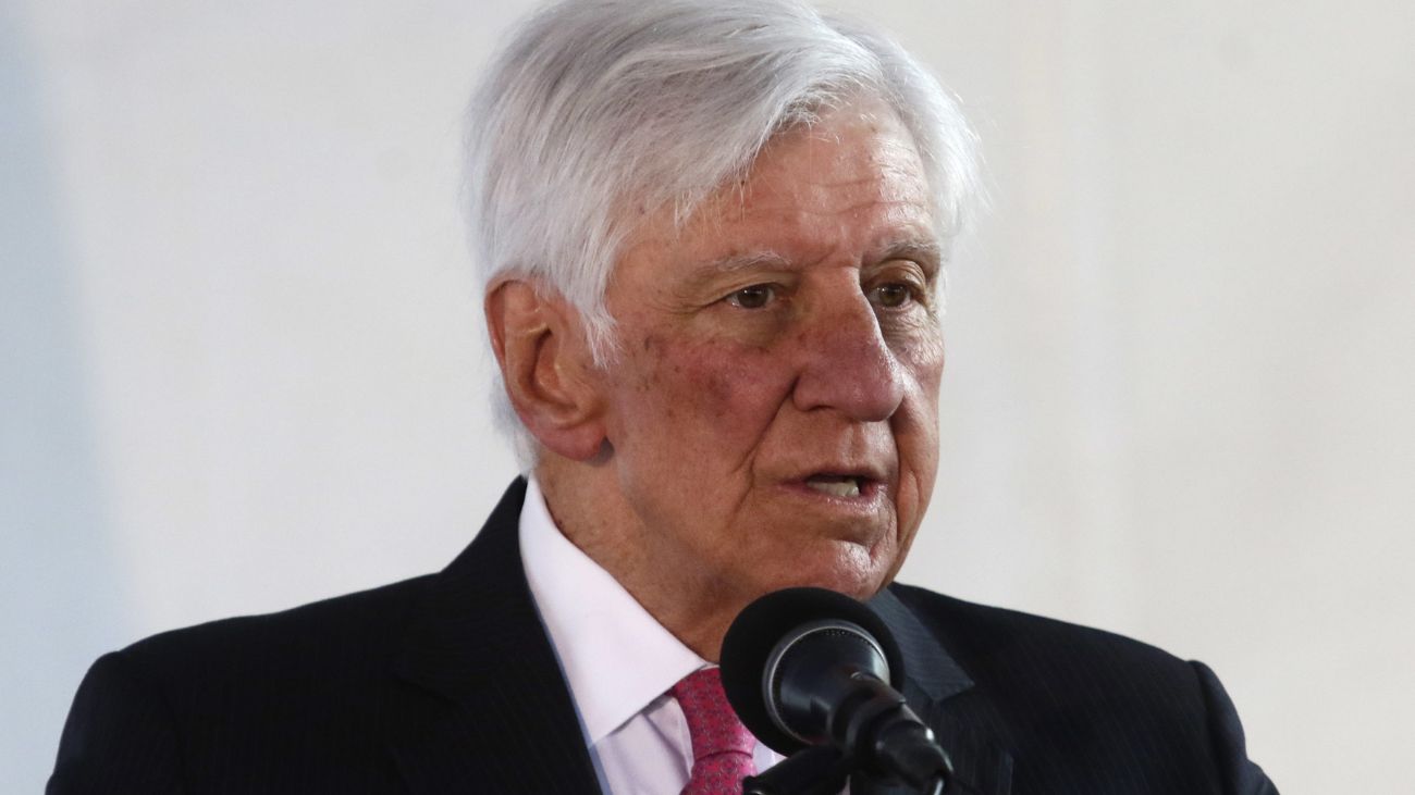 Irregularidades en gastos millonarios de la Municipalidad de Vitacura Irregularidades en gastos millonarios de la Municipalidad de Vitacura