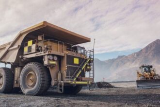 Aumenta producción minera en Chile en un 2,2% en los últimos doce meses, según INE.