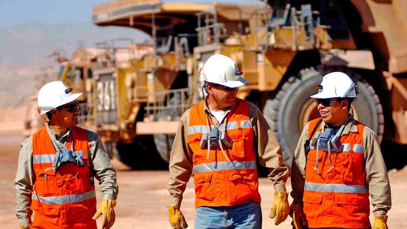 Cerro Verde lidera la generación de empleo minero en Arequipa con más de 36 mil trabajadores Cerro Verde lidera la generación de empleo minero en Arequipa con más de 36 mil trabajadores
