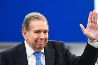 Parlamentarios chilenos apoyan recibir a líder opositor venezolano en La Moneda