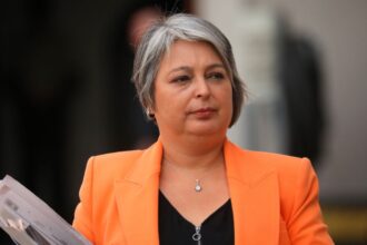 Ministra del Trabajo admite falta de comunicación en reforma previsional
