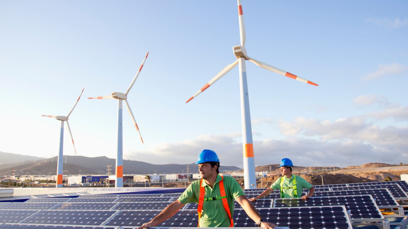 Chile logra récord con un 70% de energía renovable en 2024