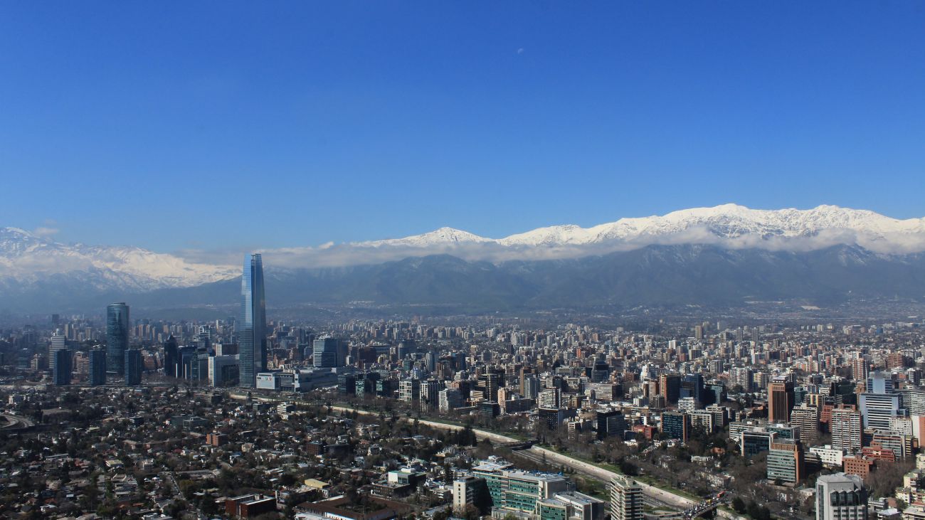 Lanzan proyecto OASIS en Santiago para combatir ola de calor Lanzan proyecto OASIS en Santiago para combatir ola de calor