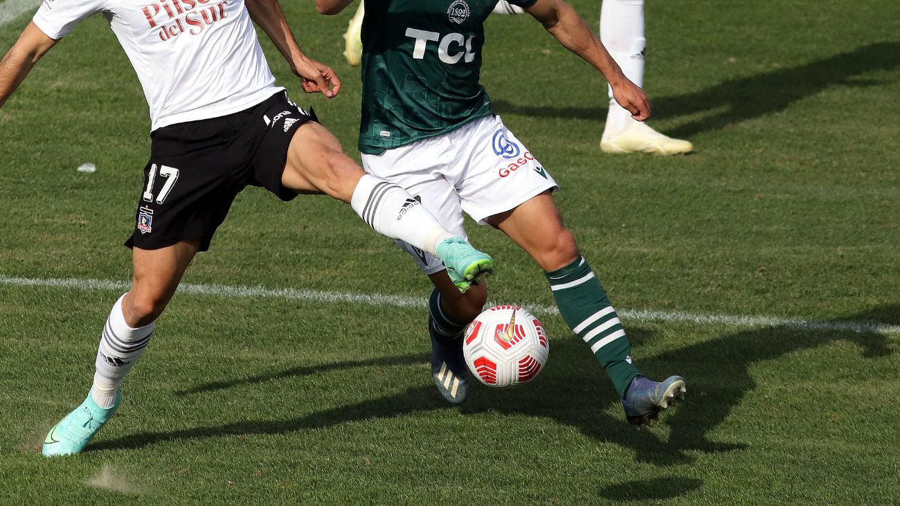 Suspenden Noche Verde: Duelo amistoso entre Santiago Wanderers y Colo Colo Suspenden Noche Verde: Duelo amistoso entre Santiago Wanderers y Colo Colo