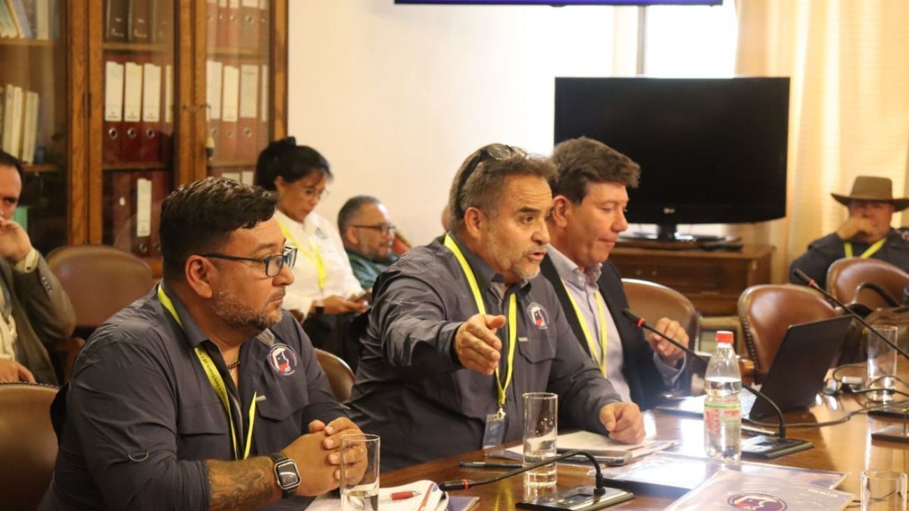 Denuncian graves vulneraciones laborales en Minera Escondida-BHP a más de 3,000 trabajadores Denuncian graves vulneraciones laborales en Minera Escondida-BHP a más de 3,000 trabajadores