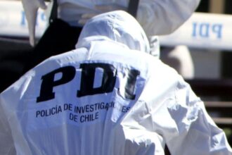 Trágico accidente en taller mecánico de Talcahuano: hombre aplastado por vehículo