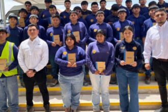 Reforzando la conexión entre la educación y el trabajo: Programa de Vinculación de Komatsu Cummins llega a más de 3.200 estudiantes